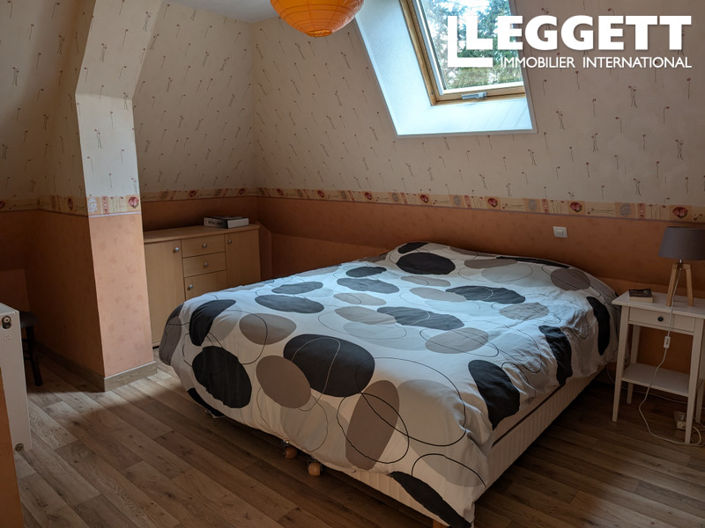 Image No.7-3 Bed House for sale