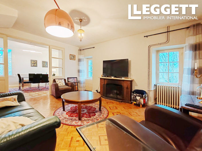 Image No.2-4 Bed House for sale