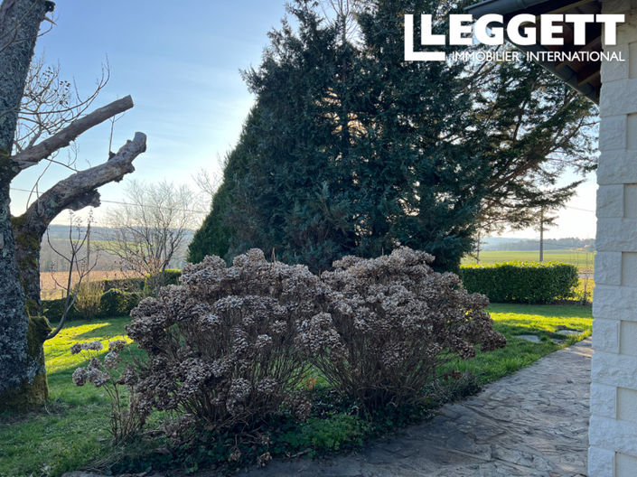 Image No.5-3 Bed House for sale