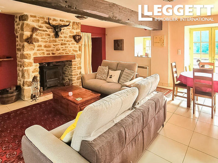 Image No.4-6 Bed House for sale