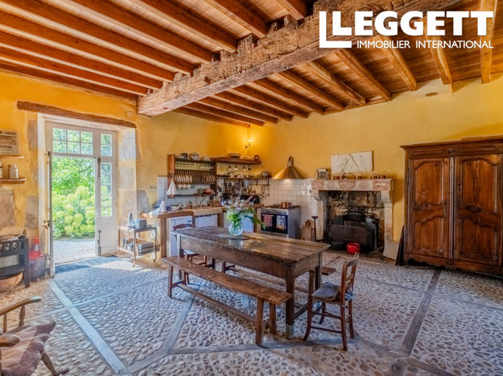 Image No.4-5 Bed House for sale