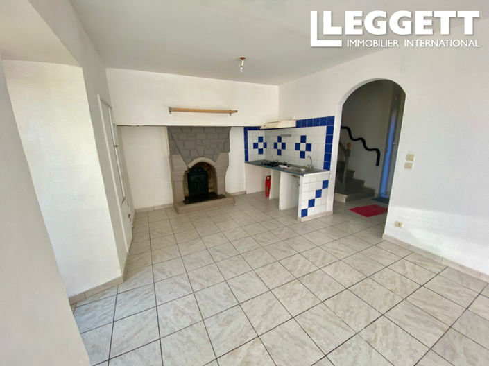 Image No.2-4 Bed House for sale