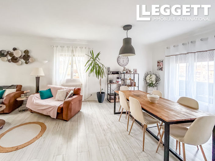 Image No.1-3 Bed House for sale