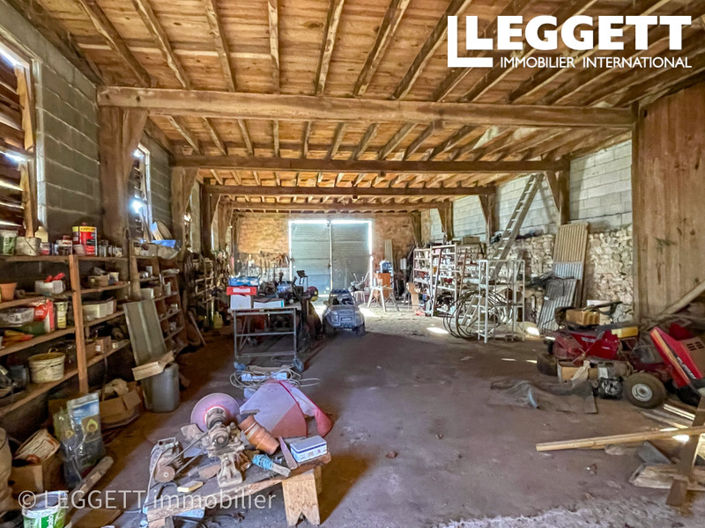 Image No.10-6 Bed House for sale