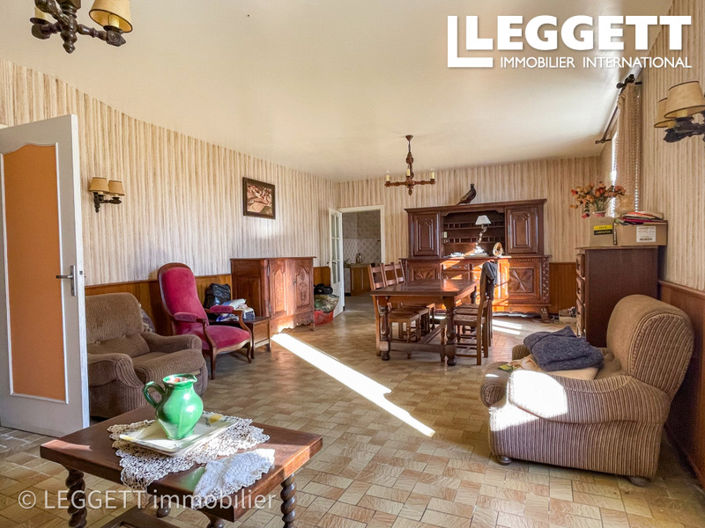 Image No.3-6 Bed House for sale