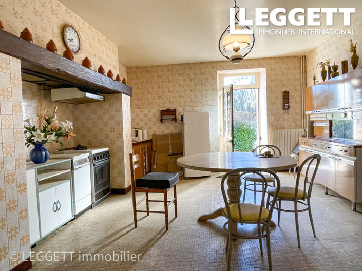 Image No.4-6 Bed House for sale