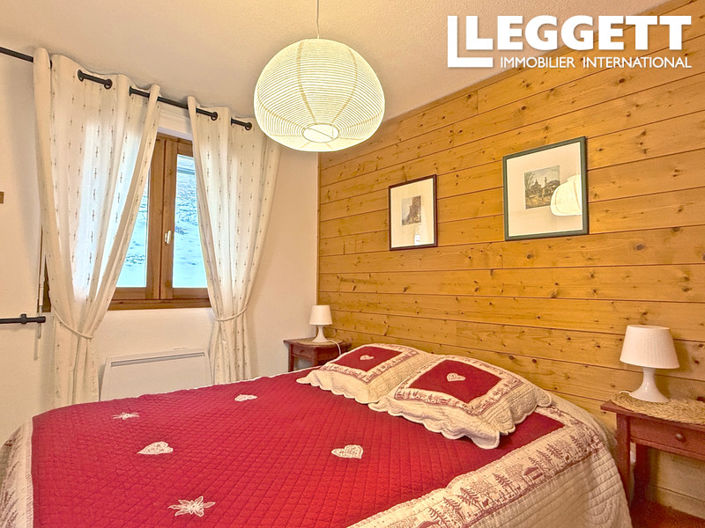 Image No.8-3 Bed Apartment for sale