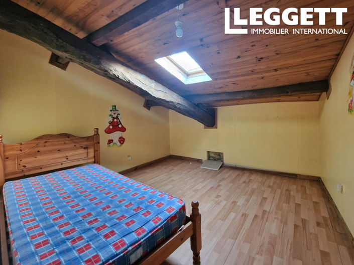 Image No.7-3 Bed House for sale