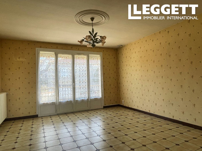 Image No.2-5 Bed House for sale