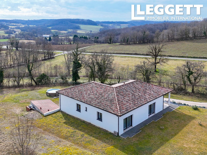 Image No.3-4 Bed House for sale