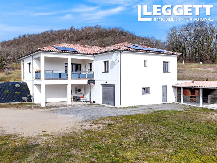 Image No.10-4 Bed House for sale