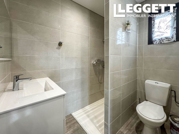 Image No.9-4 Bed House for sale