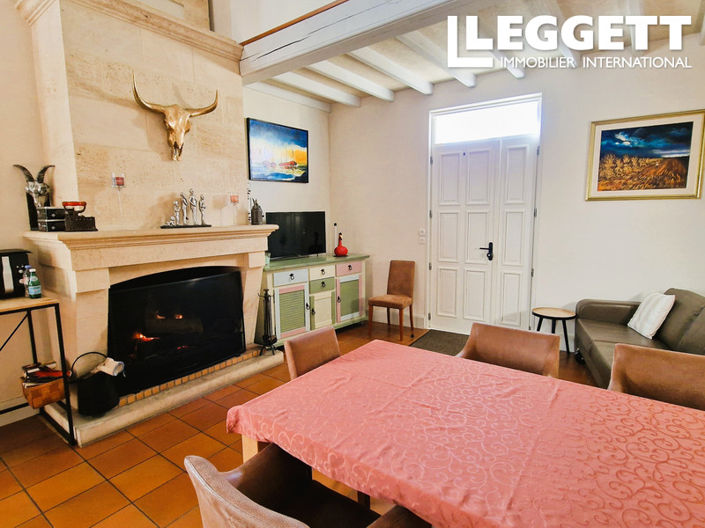 Image No.7-6 Bed House for sale