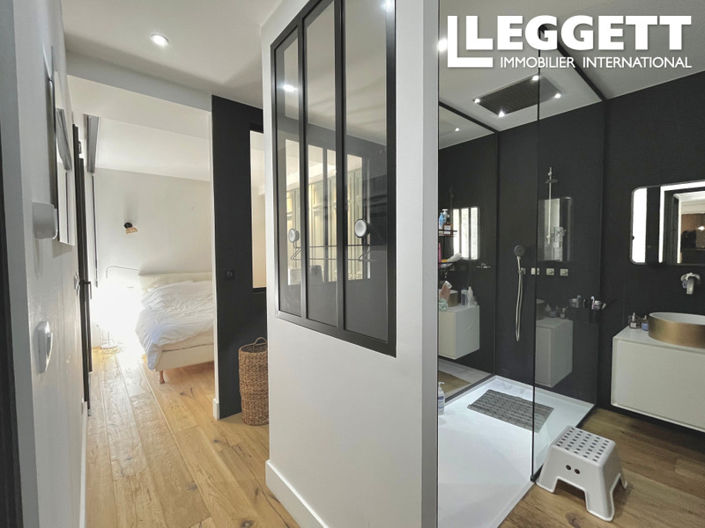 Image No.7-4 Bed House for sale