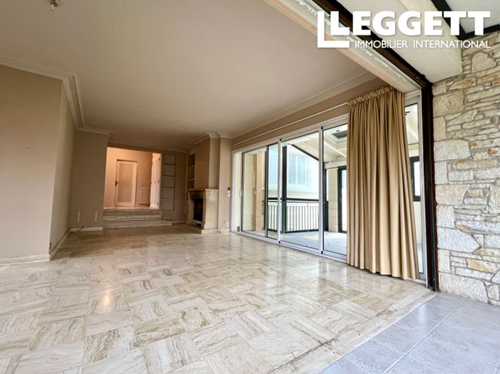 Image No.7-4 Bed House for sale