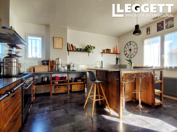 Image No.5-4 Bed House for sale