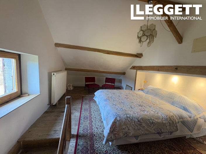 Image No.9-2 Bed House for sale