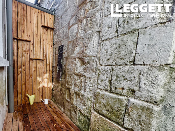 Image No.9-5 Bed House for sale