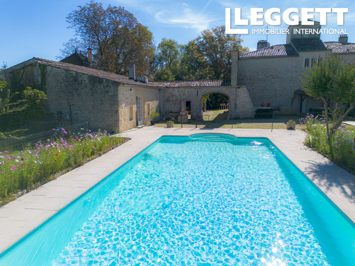 Image No.1-4 Bed House for sale