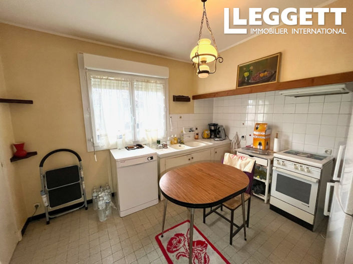 Image No.2-5 Bed House for sale