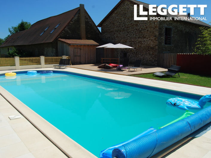 Image No.2-8 Bed House for sale