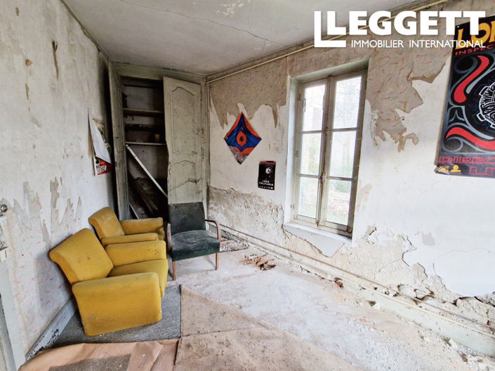 Image No.5-2 Bed House for sale