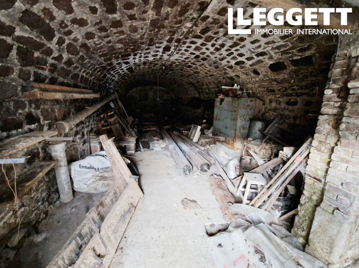 Image No.8-2 Bed House for sale