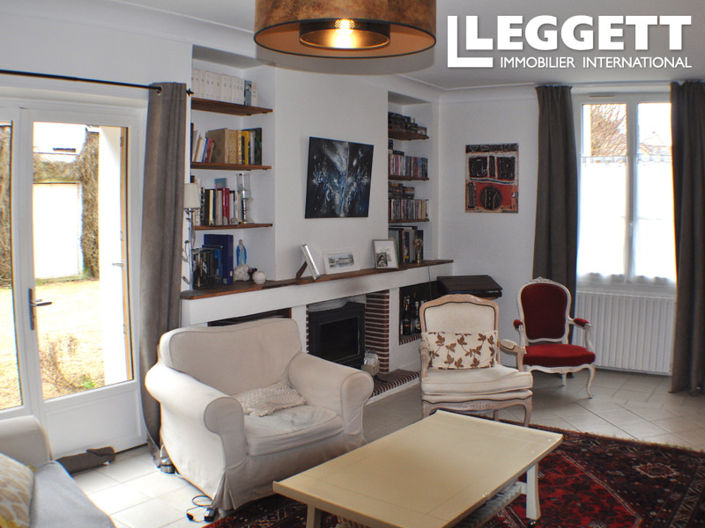 Image No.6-5 Bed House for sale