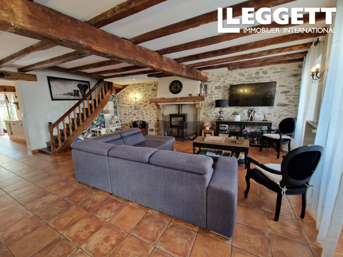 Image No.1-5 Bed House for sale