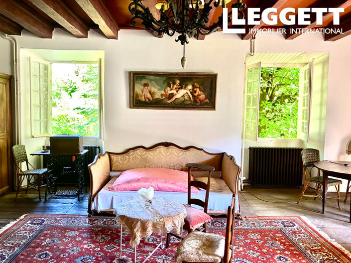 Image No.4-6 Bed House for sale