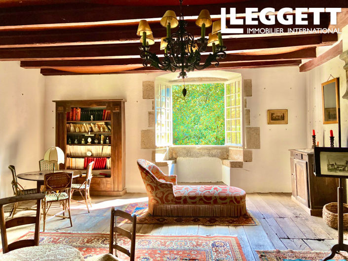 Image No.7-6 Bed House for sale