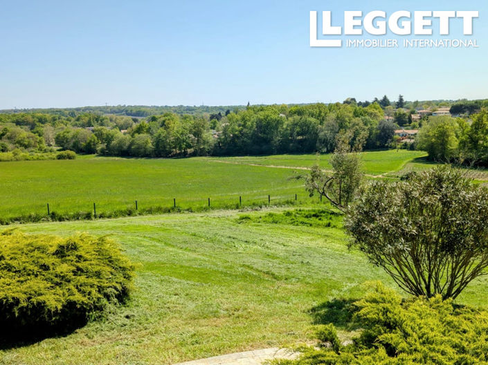 Image No.9-4 Bed House for sale