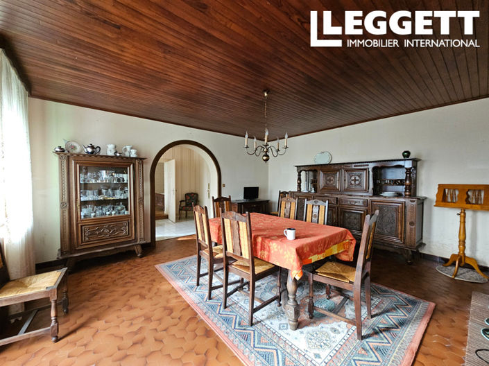 Image No.3-2 Bed House for sale