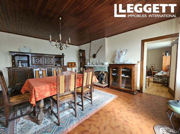 Image No.4-2 Bed House for sale