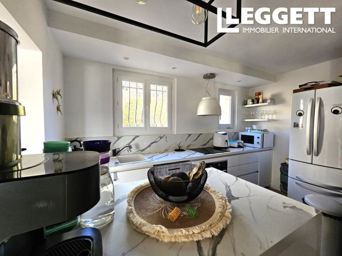 Image No.9-4 Bed House for sale