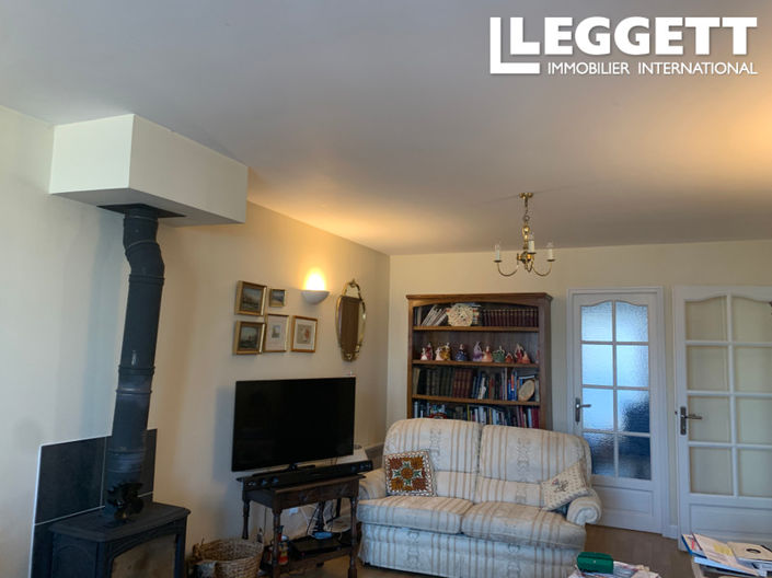 Image No.2-3 Bed House for sale