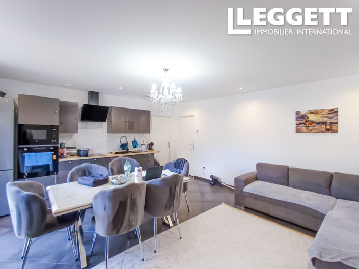 Image No.7-4 Bed House for sale