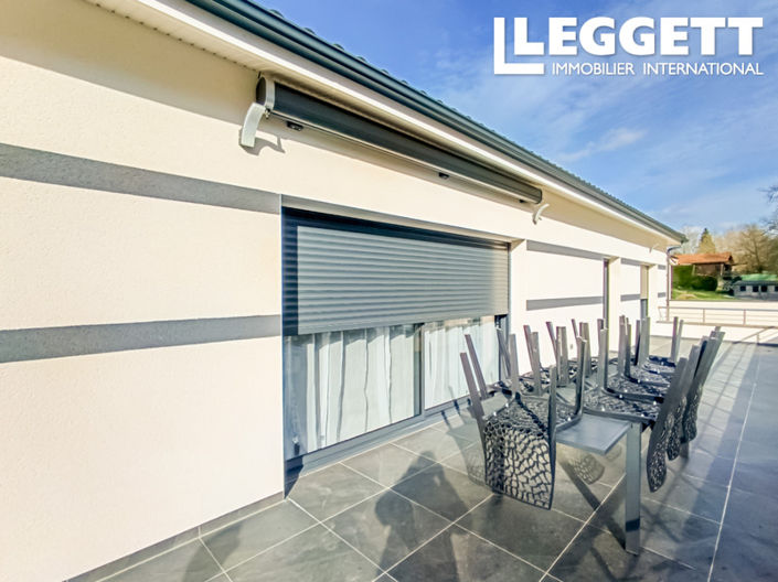 Image No.9-4 Bed House for sale