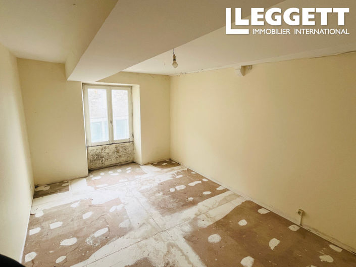 Image No.2-2 Bed House for sale