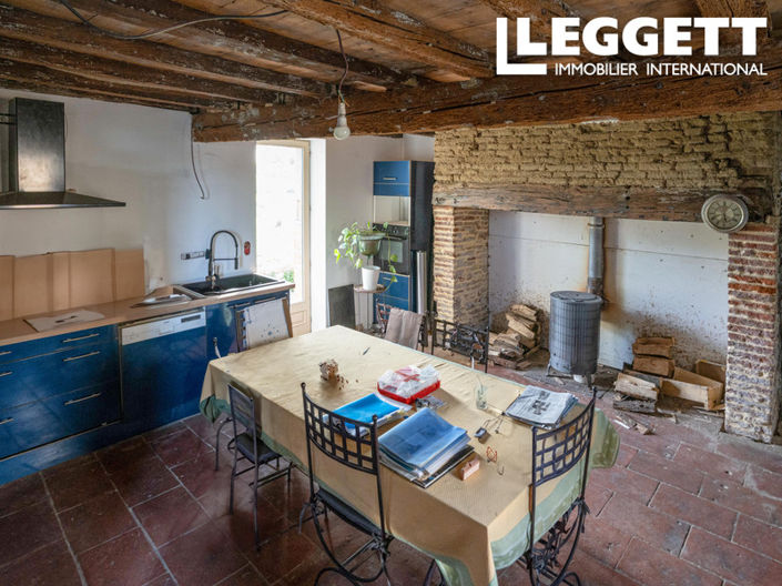 Image No.7-6 Bed House for sale