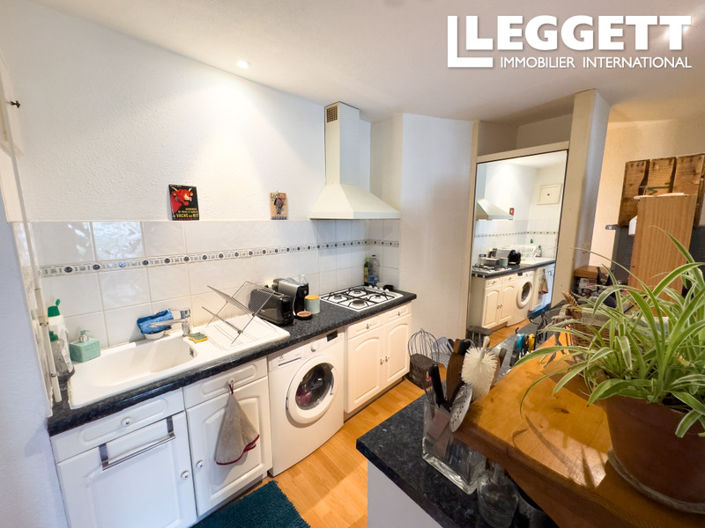 Image No.6-3 Bed House for sale