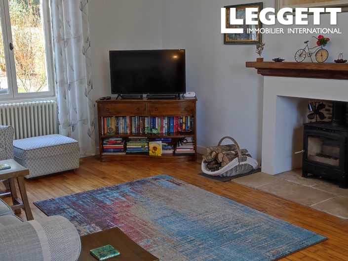 Image No.9-3 Bed House for sale