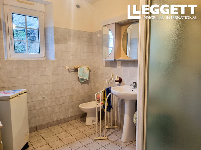 Image No.7-4 Bed House for sale