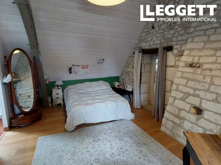 Image No.9-3 Bed House for sale