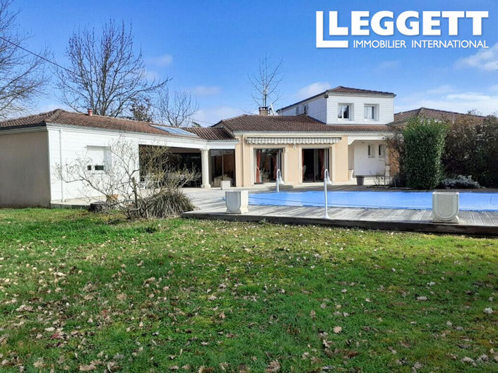 Image No.1-3 Bed House for sale