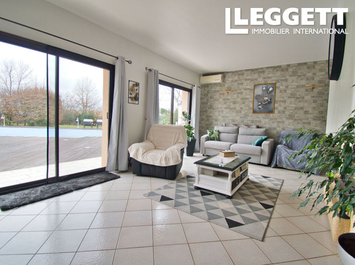 Image No.4-3 Bed House for sale