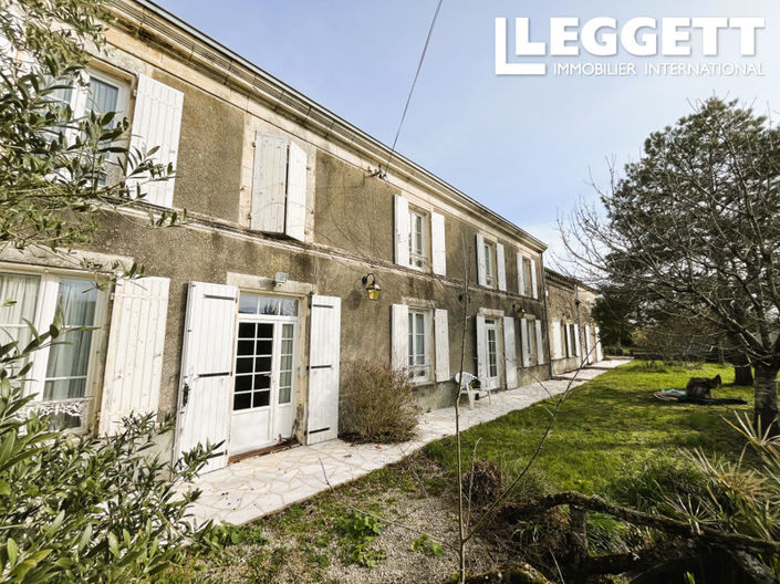 Image No.1-6 Bed House for sale