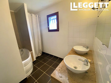 ahr0chm6ly9jzg4uagvzdglhlmltbw8vaw1hz2uvvevom