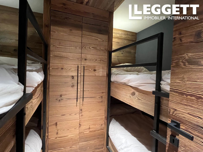 Image No.7-3 Bed Apartment for sale