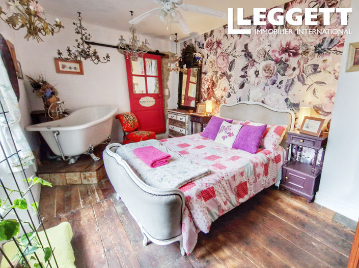 Image No.3-3 Bed House for sale